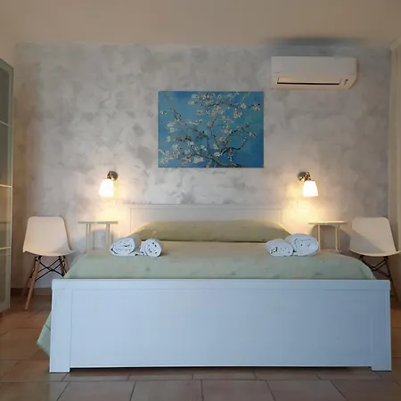 Farm stay Relais Il Giardino Fra Gli Ulivi - Oasi Panoramica Vista Mare Torino di Sangro
