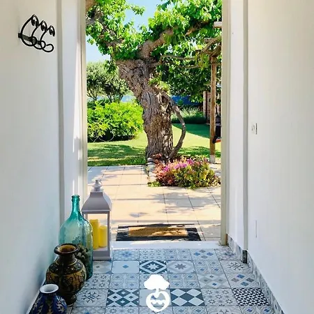 Relais Il Giardino Fra Gli Ulivi - Oasi Panoramica Vista Mare *