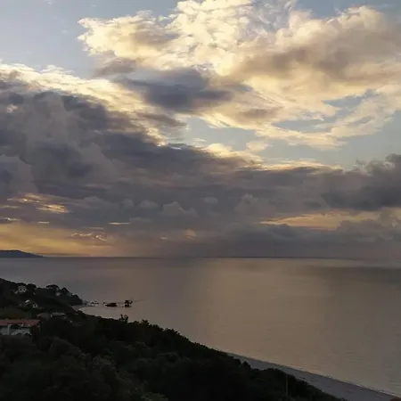 Relais Il Giardino Fra Gli Ulivi - Oasi Panoramica Vista Mare *