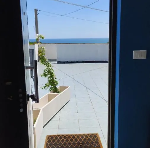 Relais Il Giardino Fra Gli Ulivi - Oasi Panoramica Vista Mare *